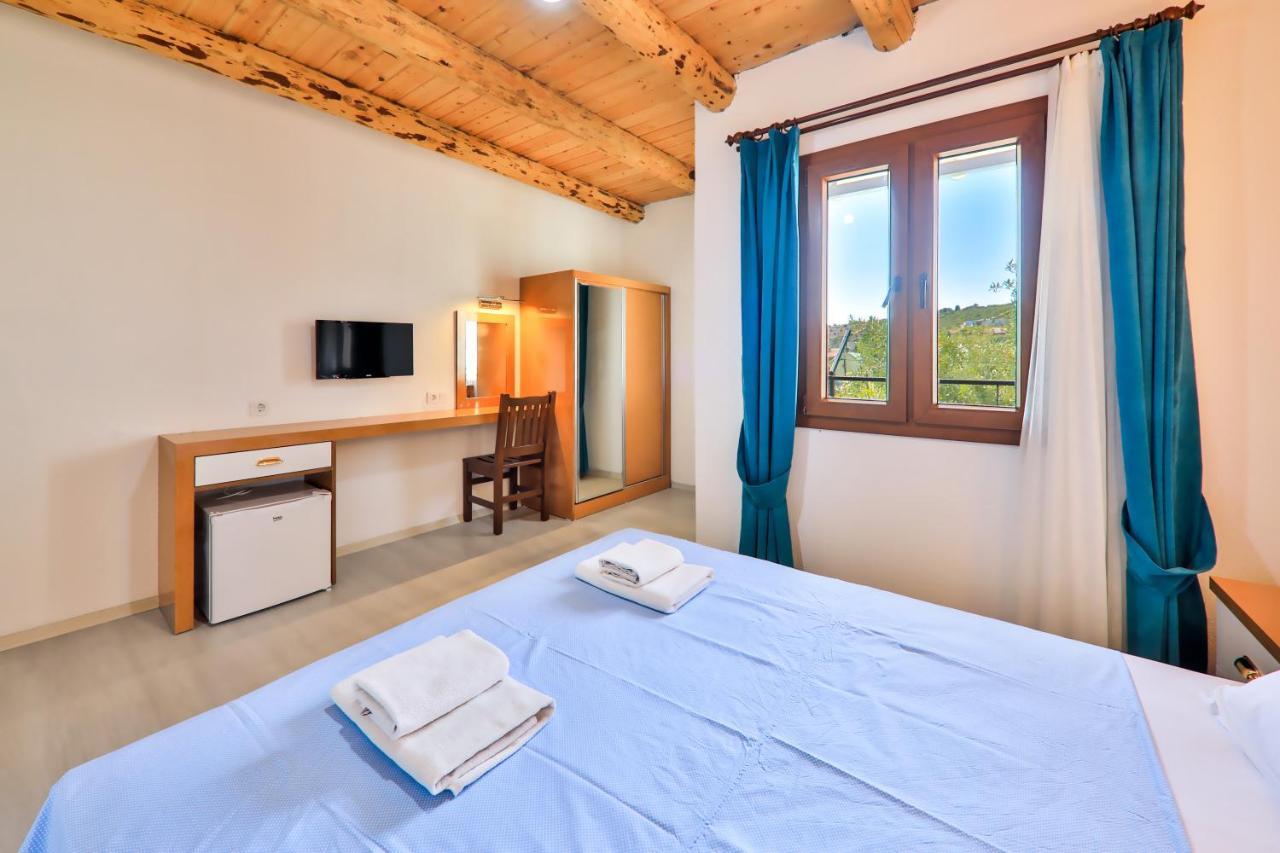 St. Nicholas Pension Патара Екстериор снимка