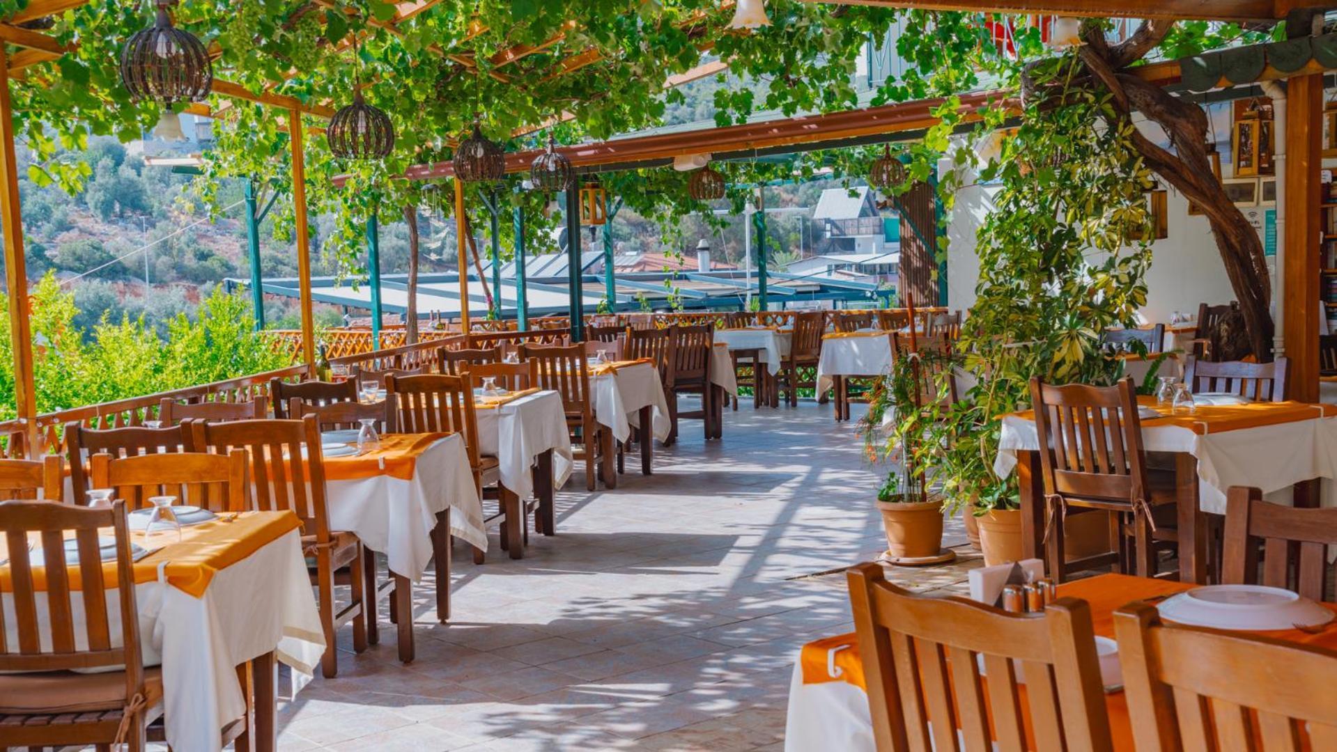 St. Nicholas Pension Патара Екстериор снимка